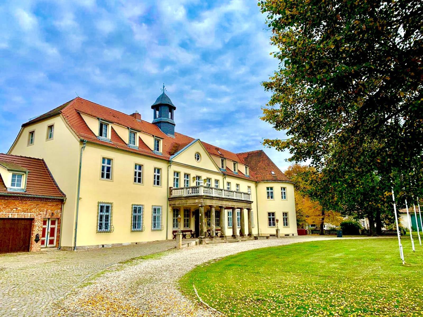 Hotel Garni Schloss Grochwitz 黑尔茨贝格 外观 照片