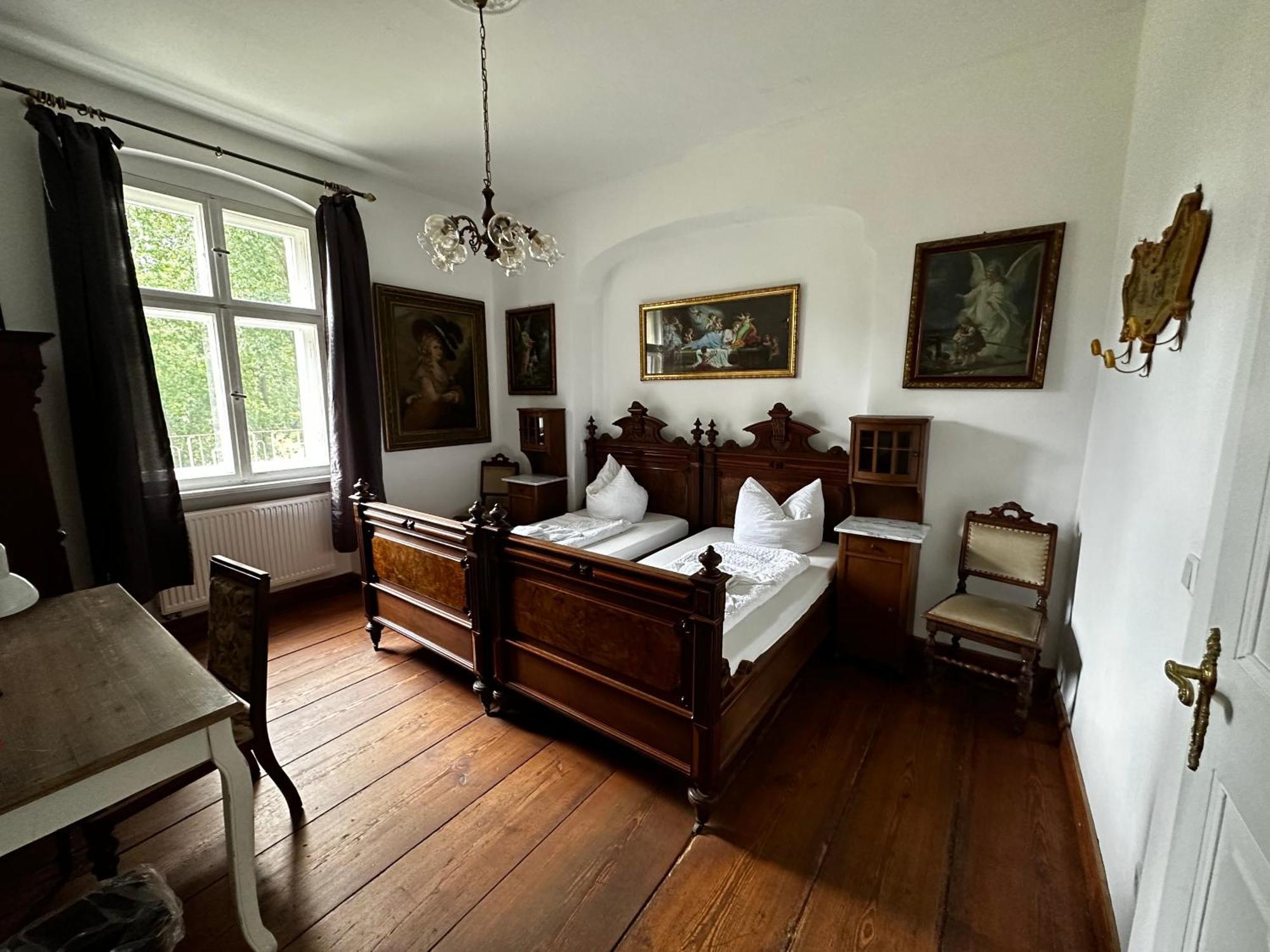 Hotel Garni Schloss Grochwitz 黑尔茨贝格 外观 照片